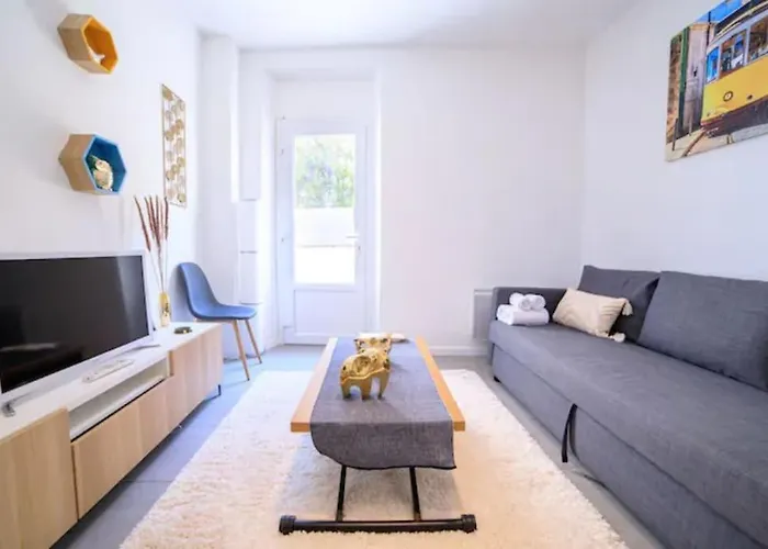 Superb Studio With Terrace, Calm And Tranquility
