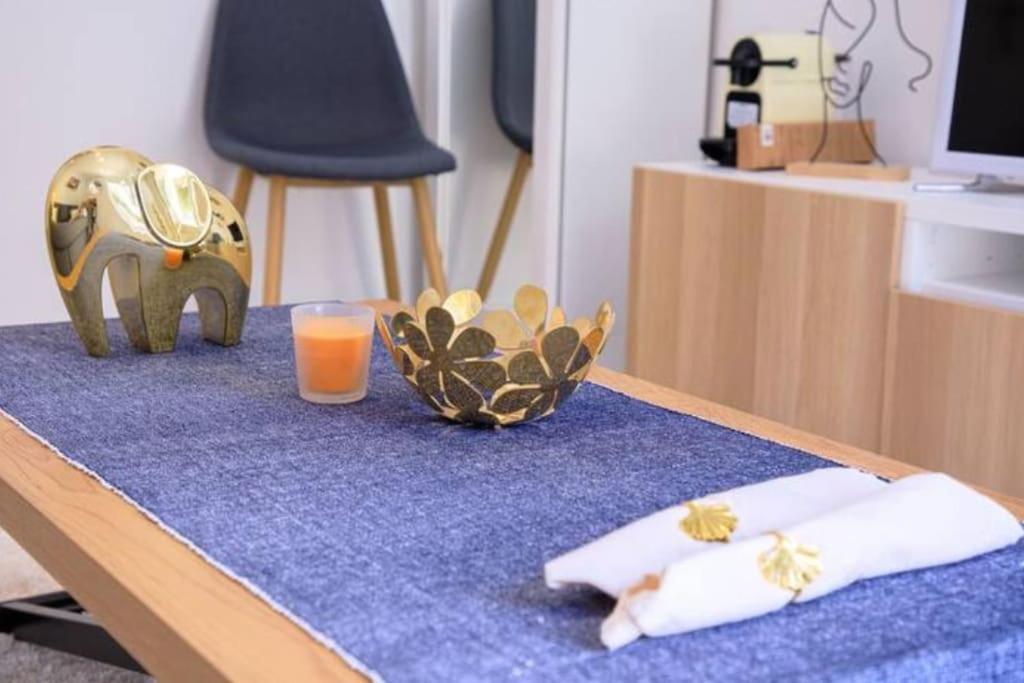 Superb With Terrace, Calm And Tranquility Appartamento Cannes