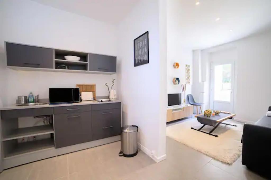 Superb With Terrace, Calm And Tranquility Appartamento